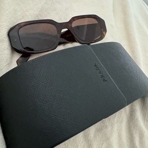 LIKE NEW PRADA Sunglasses SPR 17W Tortoise